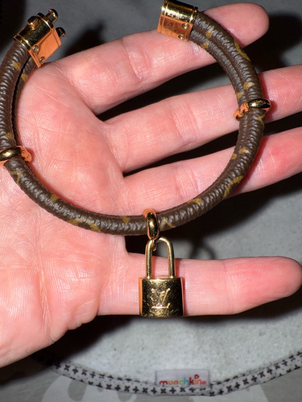 Louis Vuitton Bracelet - Picture 3 of 9